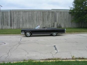 1966_Cadillac_Eldorado_Convertible_CID1960 (23).jpg