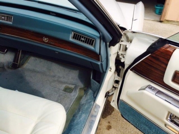 1978 Cadillac Eldorado Coupe DA C1272 (2).jpg