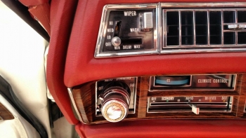 1976 Cadillac Eldorado Bicentennial C1282 (63).jpg