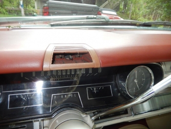 1966 Cadillac Eldorado Convertible C1310-Int (8).jpg